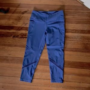 Victoria Secret Blue 3/4 Leggings